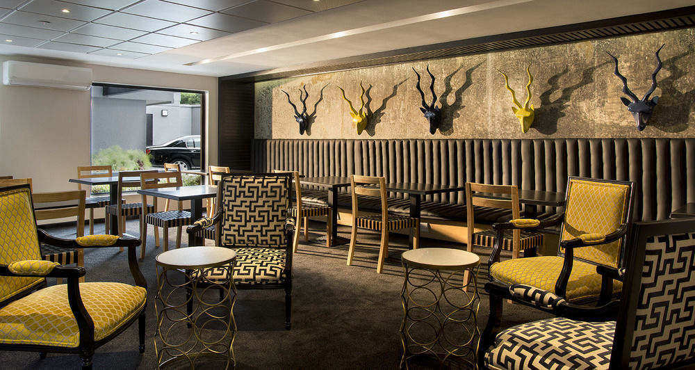 The Max Hotel Sandton Joanesburgo Exterior foto